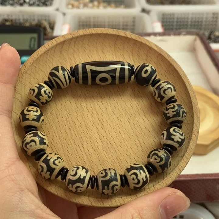 玛瑙/玉髓散珠未镶嵌钱*