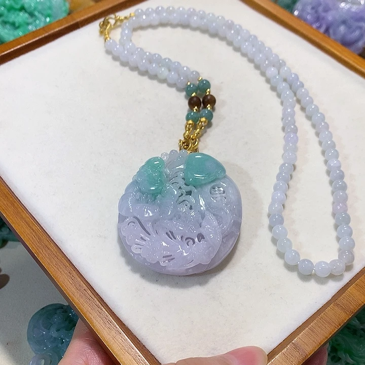 翡翠未镶嵌颈饰翡翠吊坠