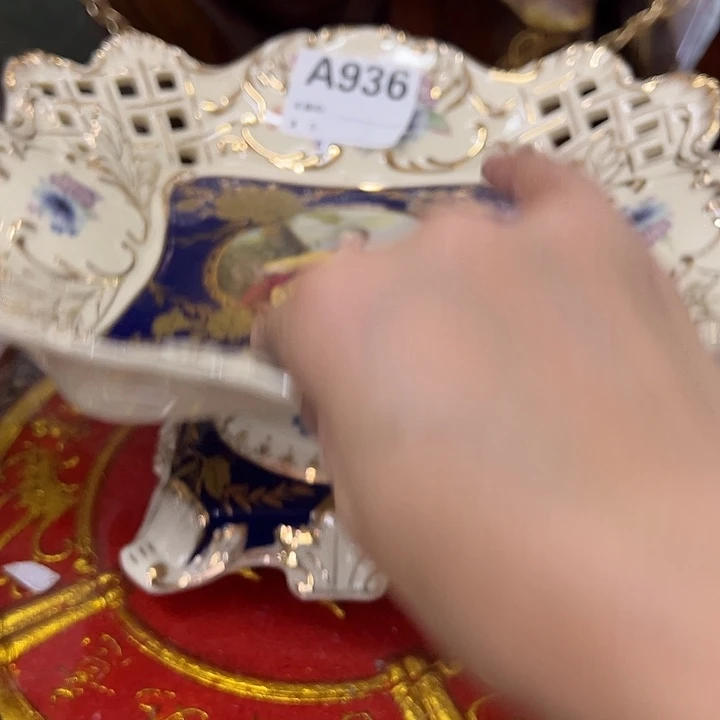 陶瓷瑕。。。。。。。。。。。。。。。