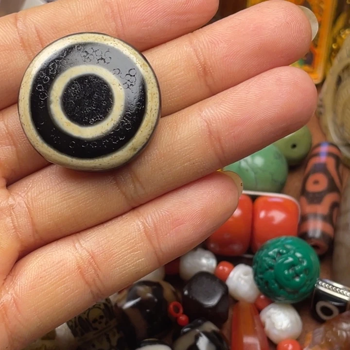 颈饰玻璃小元素哈哈哈