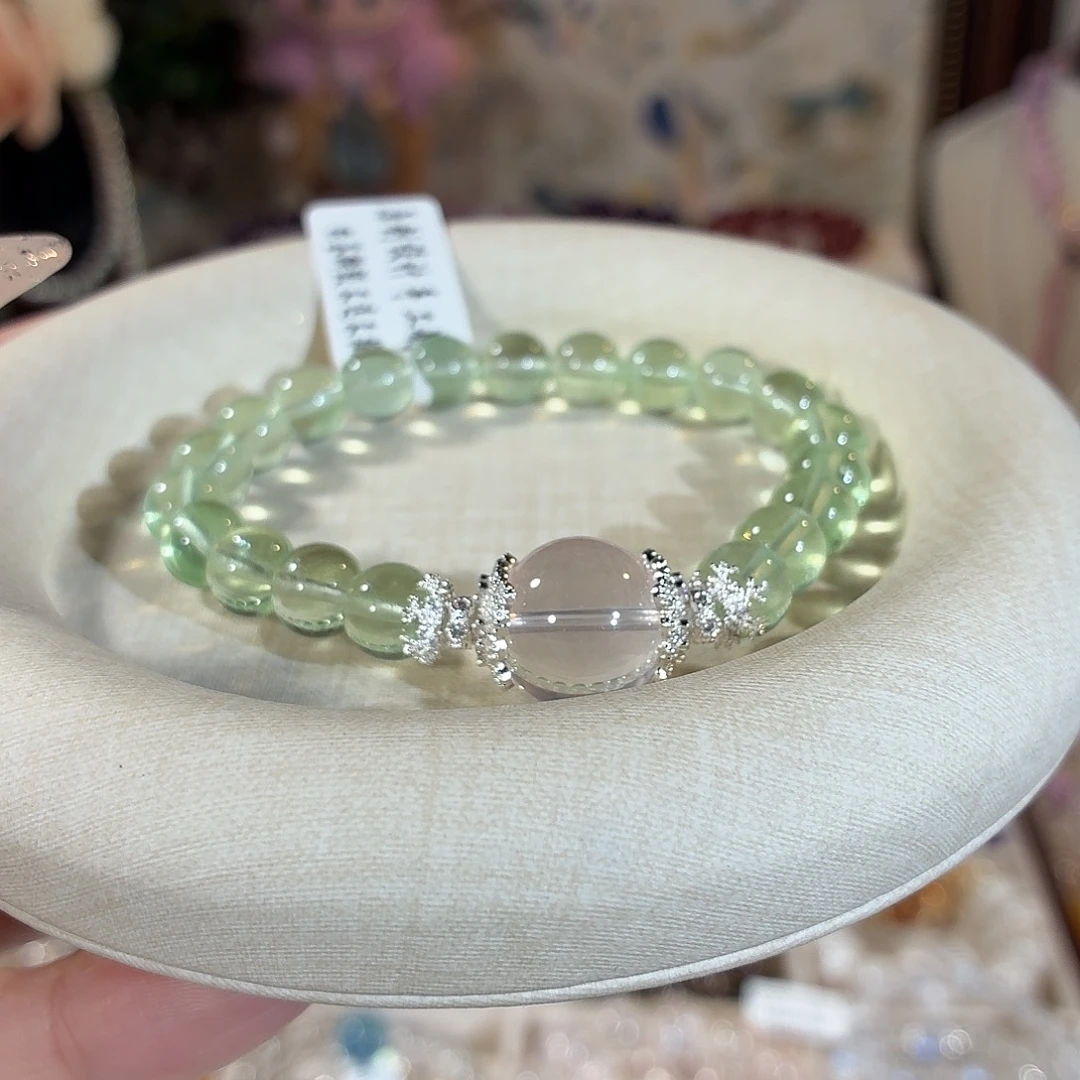 水晶手链未镶嵌冰透体绿萤石莫粉设计款8+