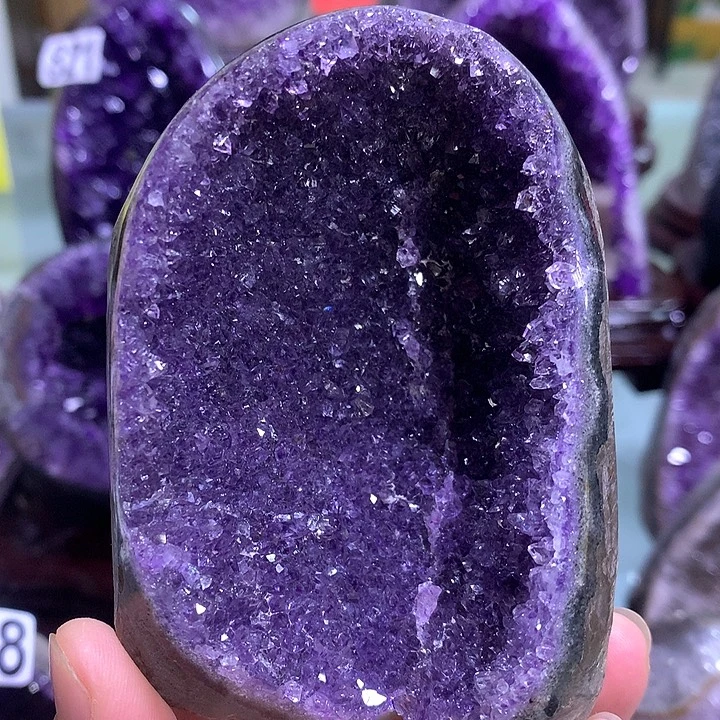 紫晶大型摆件（非配饰）未镶嵌