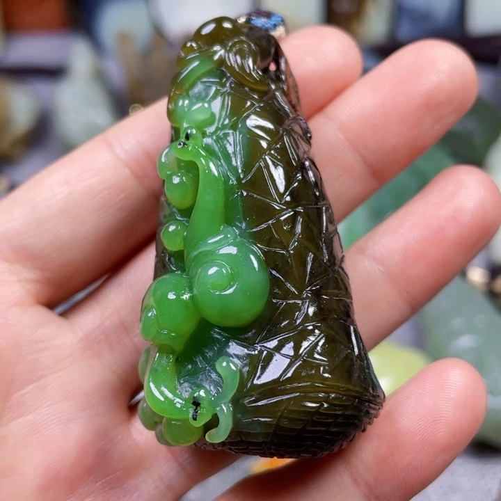 未镶嵌和田玉挂件