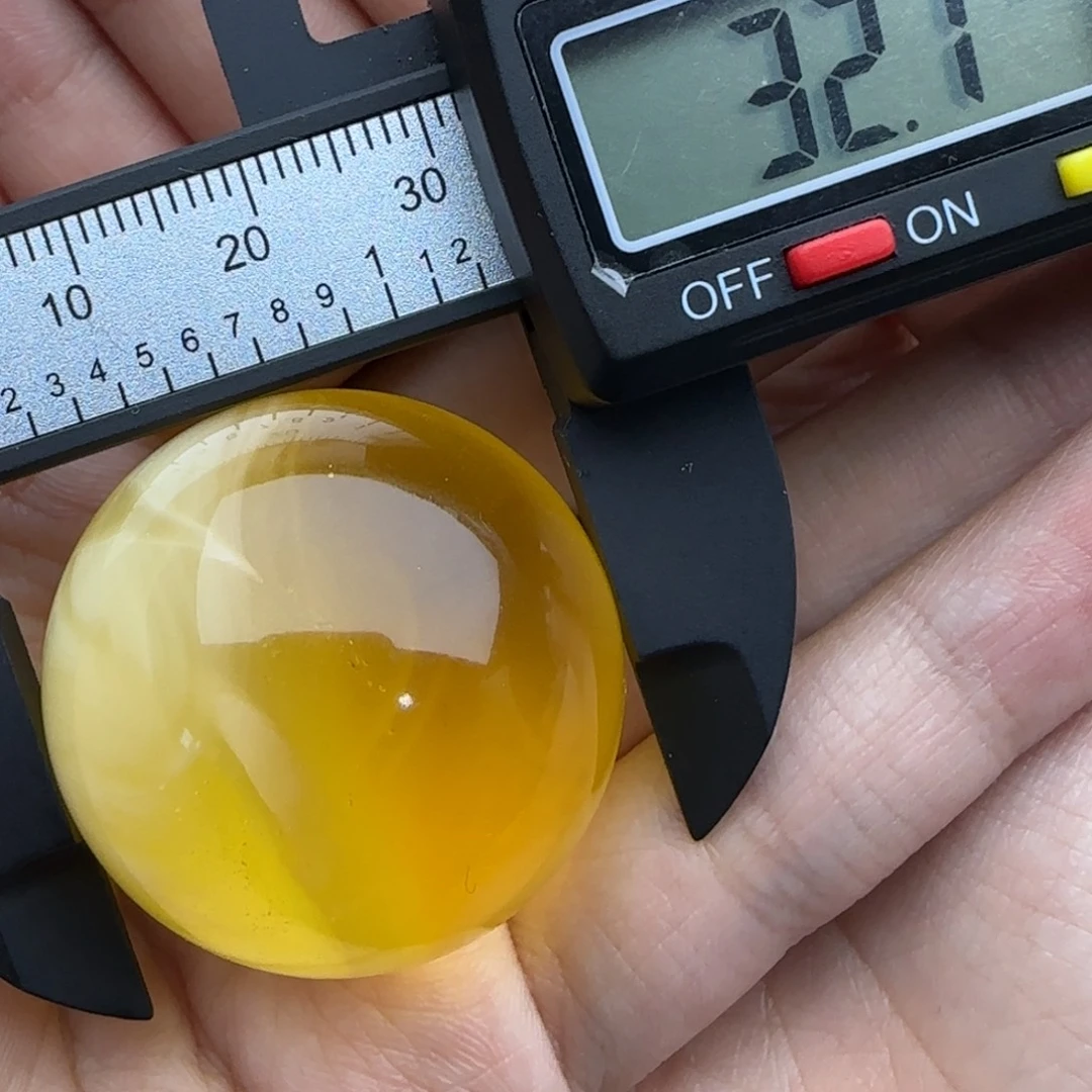 幸***喵蜜蜡未镶嵌裸石微瑕飘花圆珠