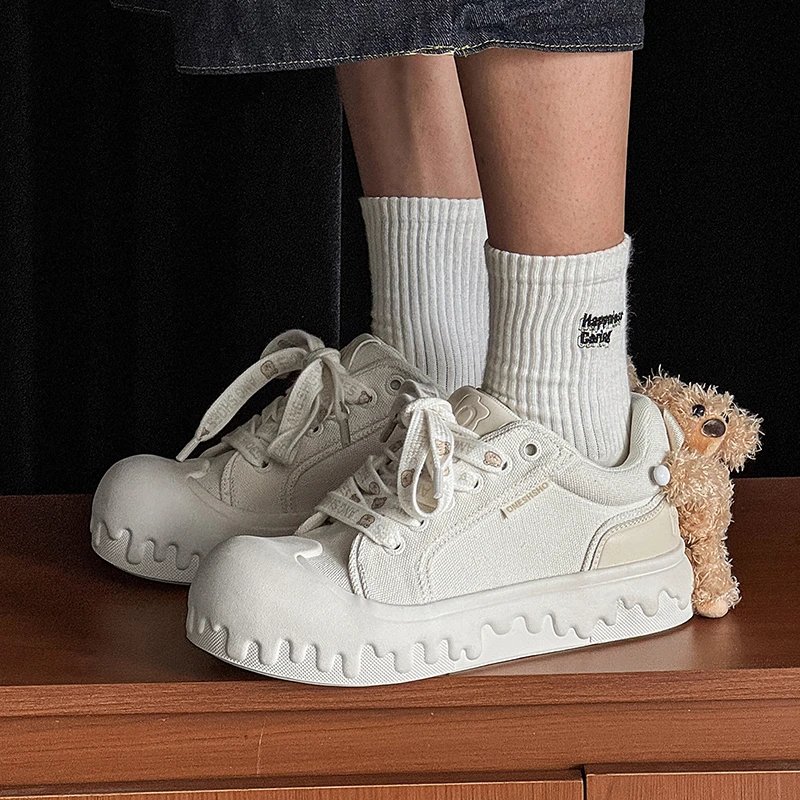 小众小白鞋溶解丑萌帆布鞋男女款厚底增高可爱小熊休闲情侣板鞋潮