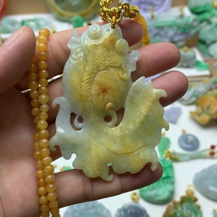 颈饰未镶嵌翡翠翡翠