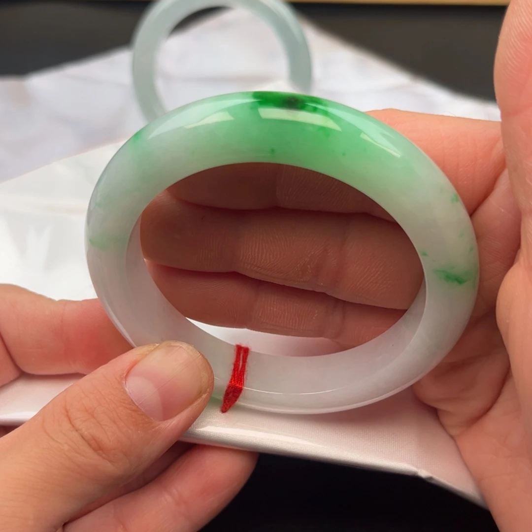 翡翠未镶嵌手镯-27