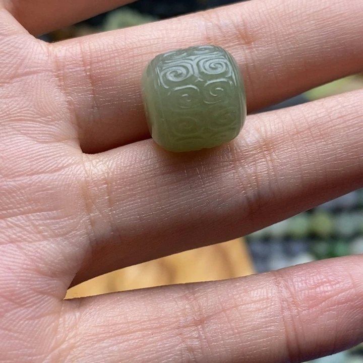和田玉（糖玉）未镶嵌珠宝半成品
