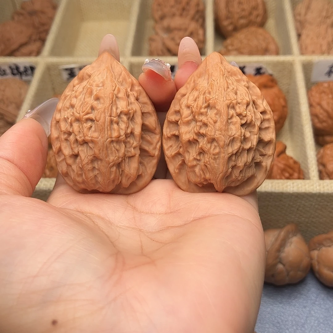 文玩核桃把件吸血鬼36