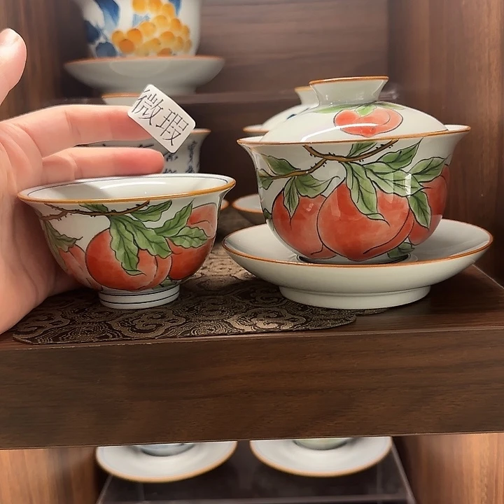 釉下手绘茶具微瑕