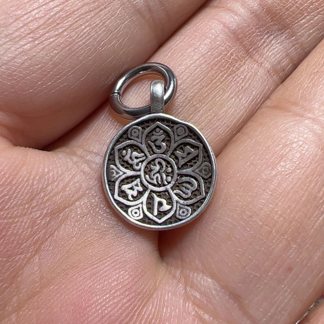 玻璃颈饰23466899998999990