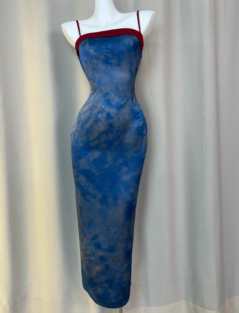 秋辞香~ 月下夕颜 同款夏季非定位花复古修身国风系显白挂脖裙