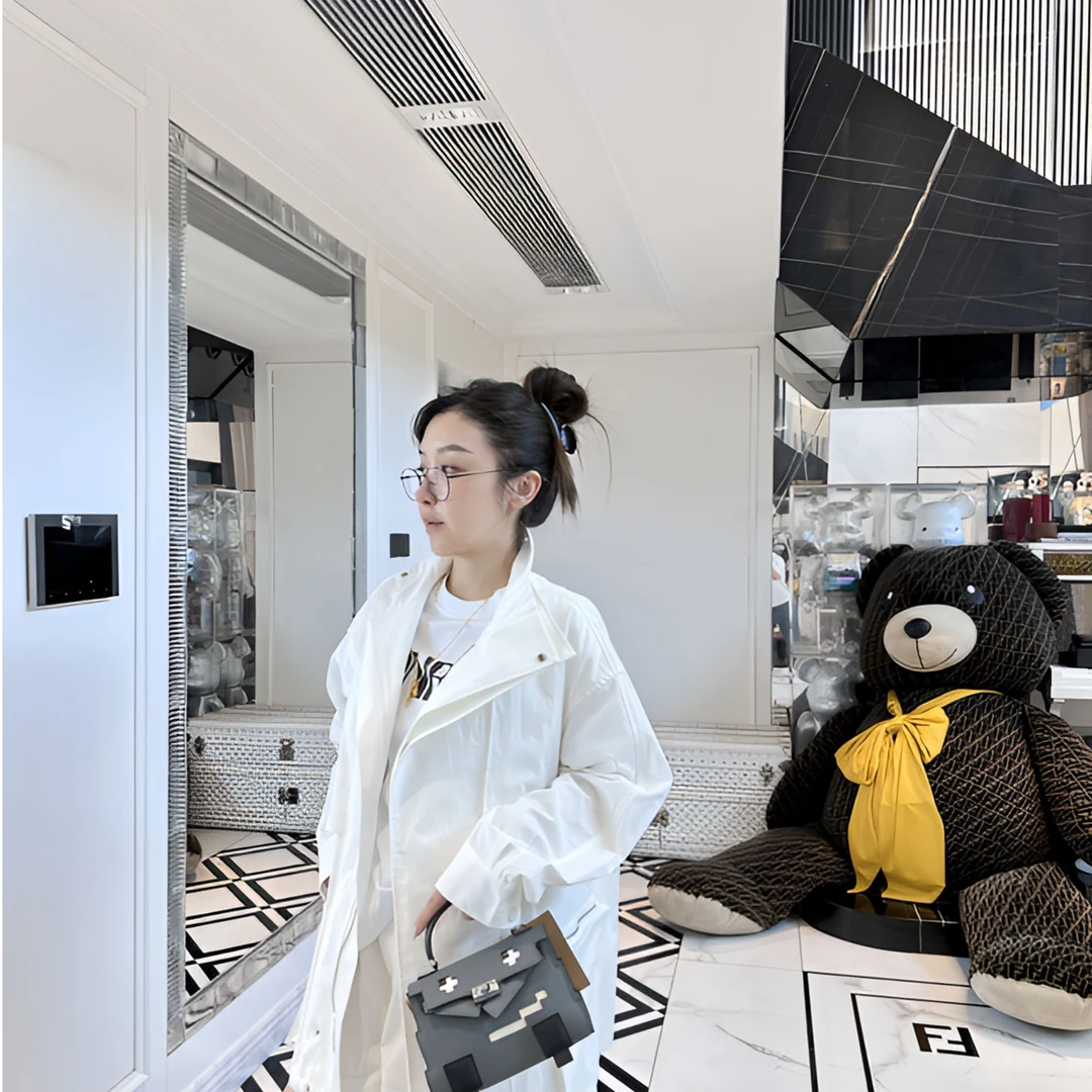 G未界春夏白色两件套