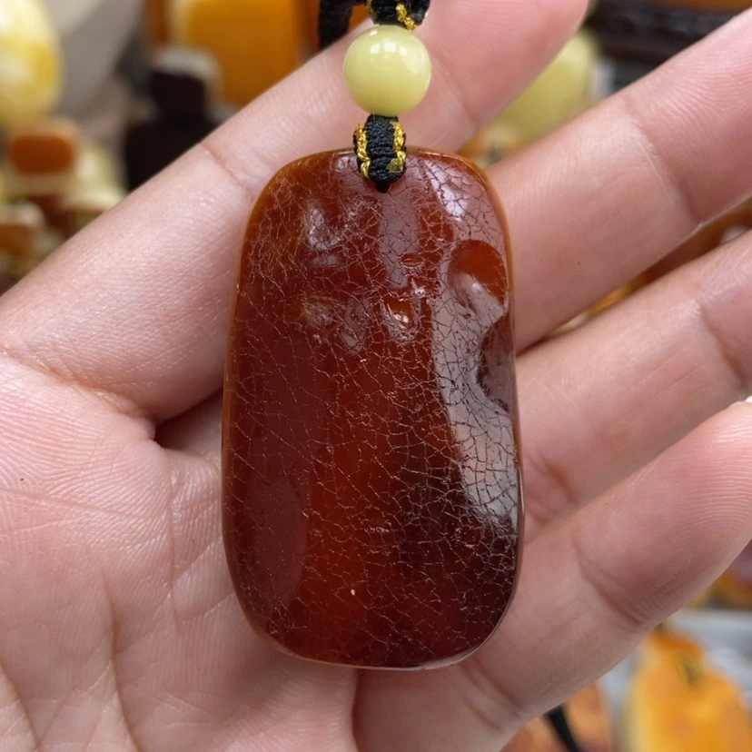 【闪购商品】琥珀颈饰未镶嵌