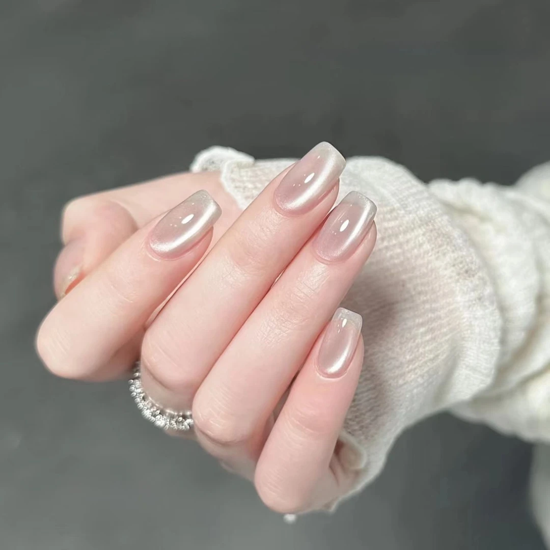 宏飞穿戴甲【白月光】白开水高级感显白精致手工穿戴甲