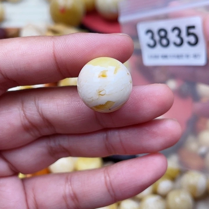 蜜蜡未镶嵌珠宝奇石粉18