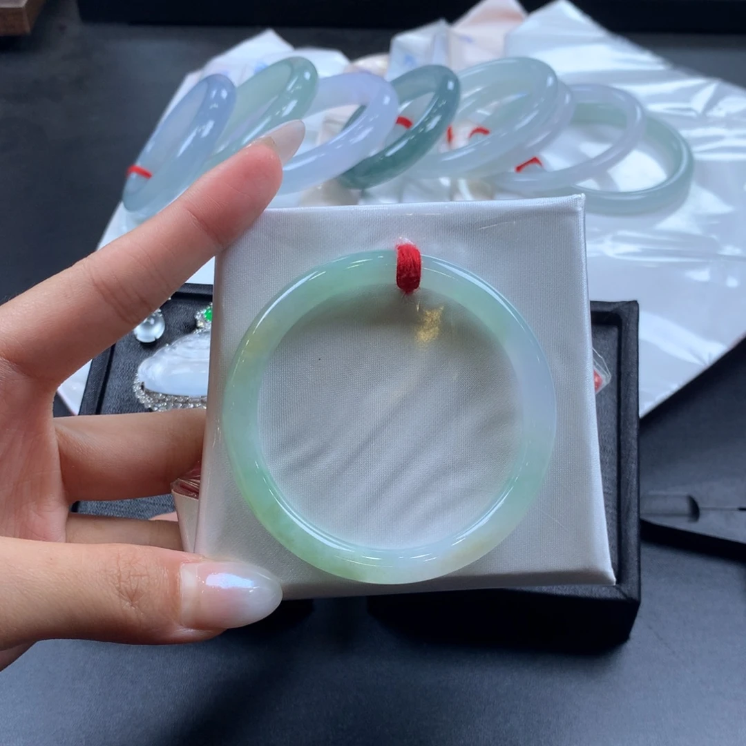 翡翠未镶嵌手镯54圈口