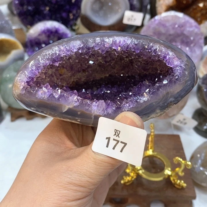 水晶大型摆件（非配饰）未镶嵌