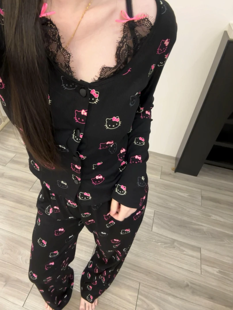 【芭比kitty】莫代尔春秋睡衣女士长袖蕾丝卡通印花显瘦家居服套装