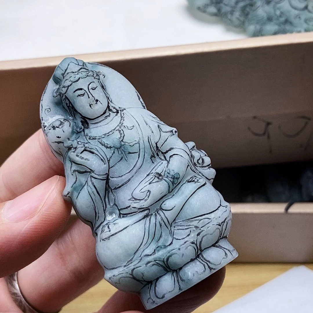 豹***哥定制翡翠未镶嵌规划个v哥哥