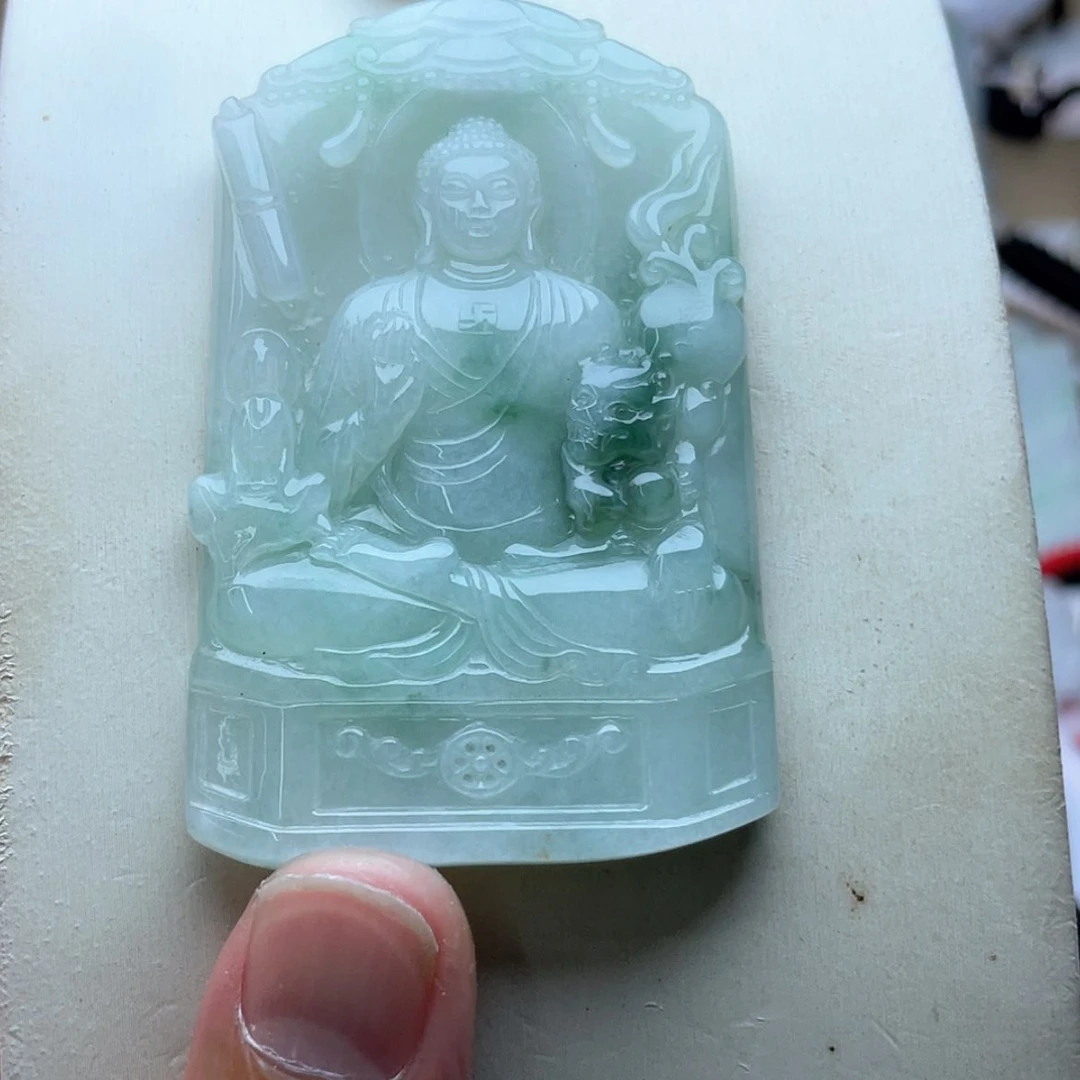 【闪购商品】颈饰未镶嵌翡翠光翡翠