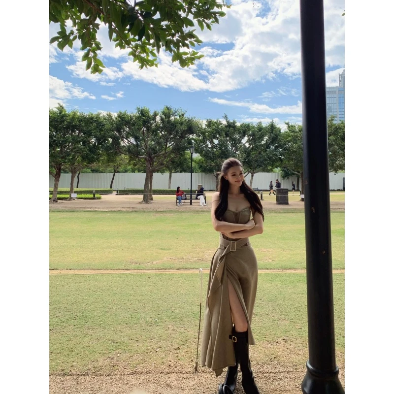 法式气质御姐风收腰百搭连衣裙女纯欲修身性感包臀鱼尾打底长裙子