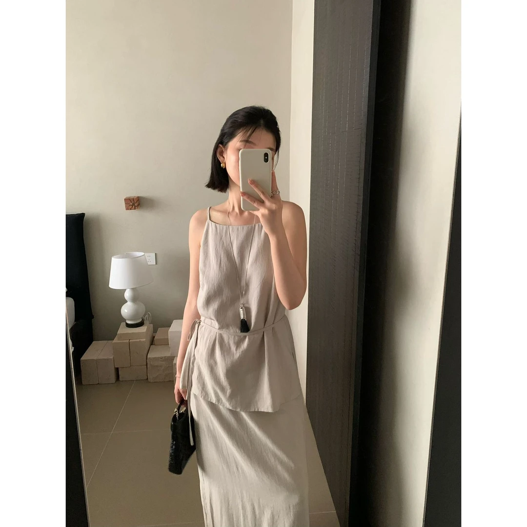 W2134#BLUEPOPS#随性又高级好穿简约绑带吊带小衫（福利）