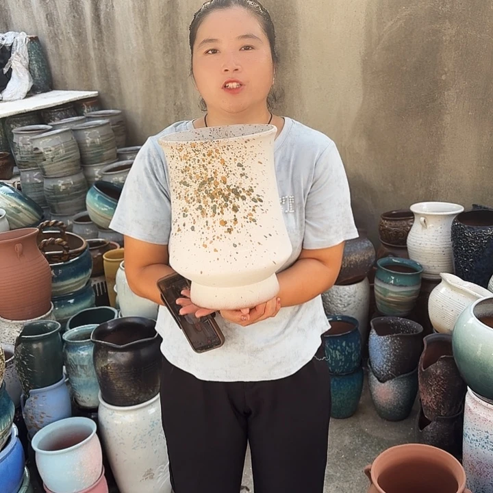 口20高30一个盆子。