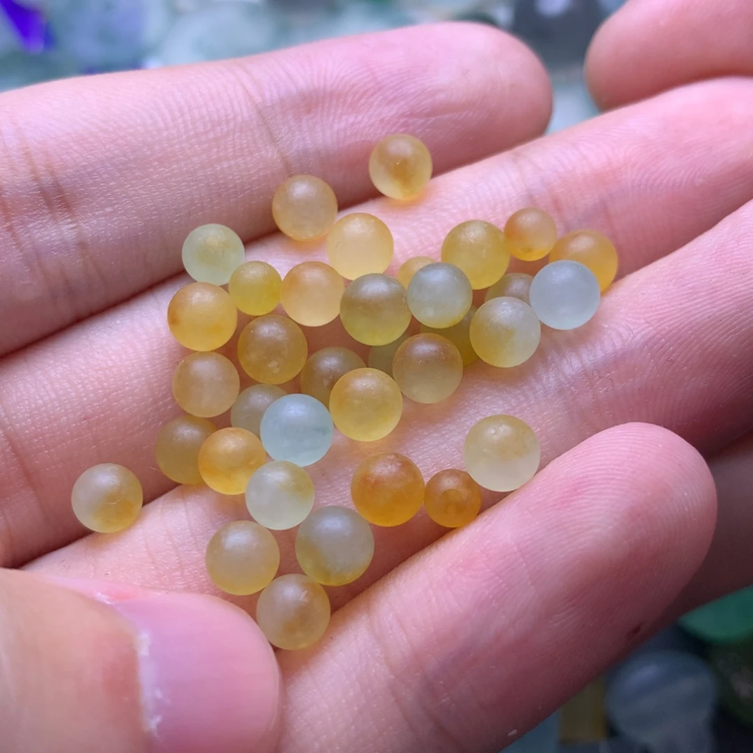 定制翡翠未镶嵌挂件