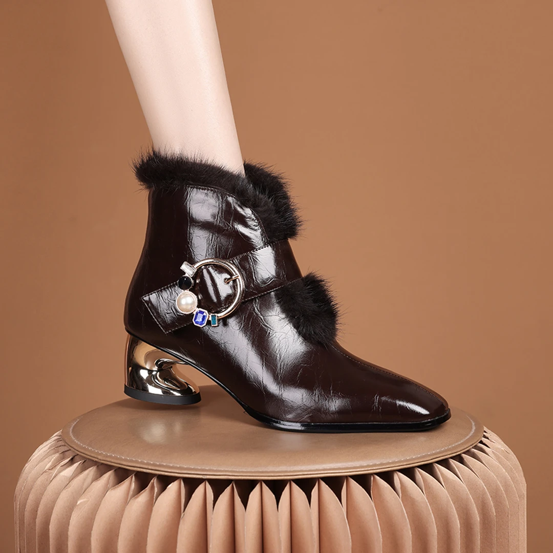 2025年新款欧美舒适短靴冬季保暖粗跟跟百搭复古时尚圆头女靴3802