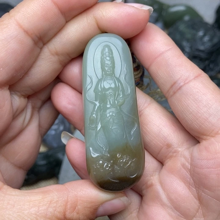 和田玉和田玉未镶嵌龙