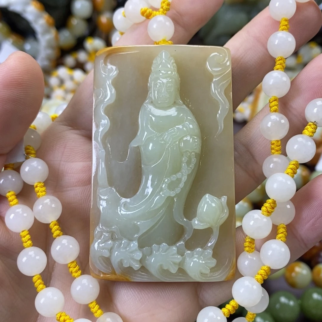 未镶嵌透闪石质玉挂件