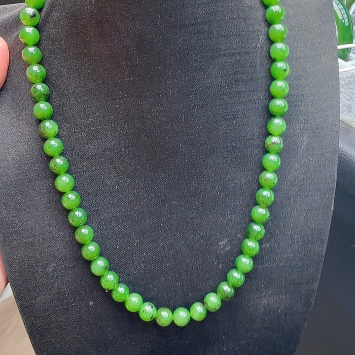 和田玉（碧玉）未镶嵌颈饰