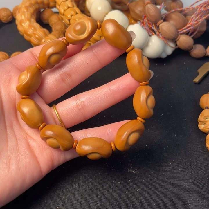 橄榄核手串聚宝盆