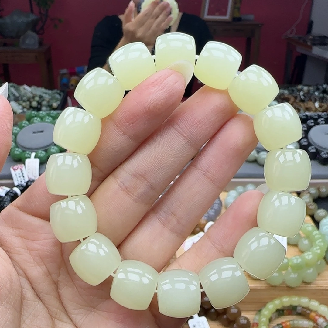 和田玉未镶嵌手链