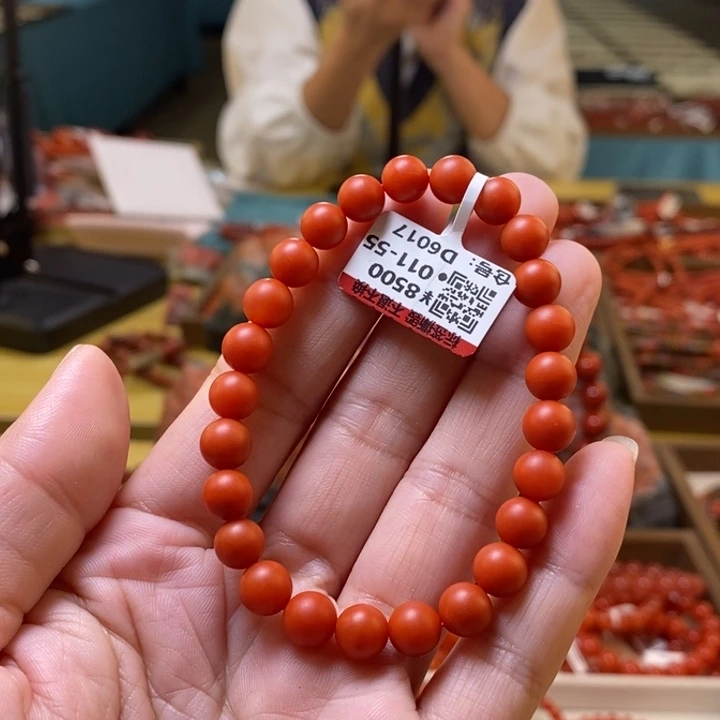 未镶嵌卡7m+南红玛瑙