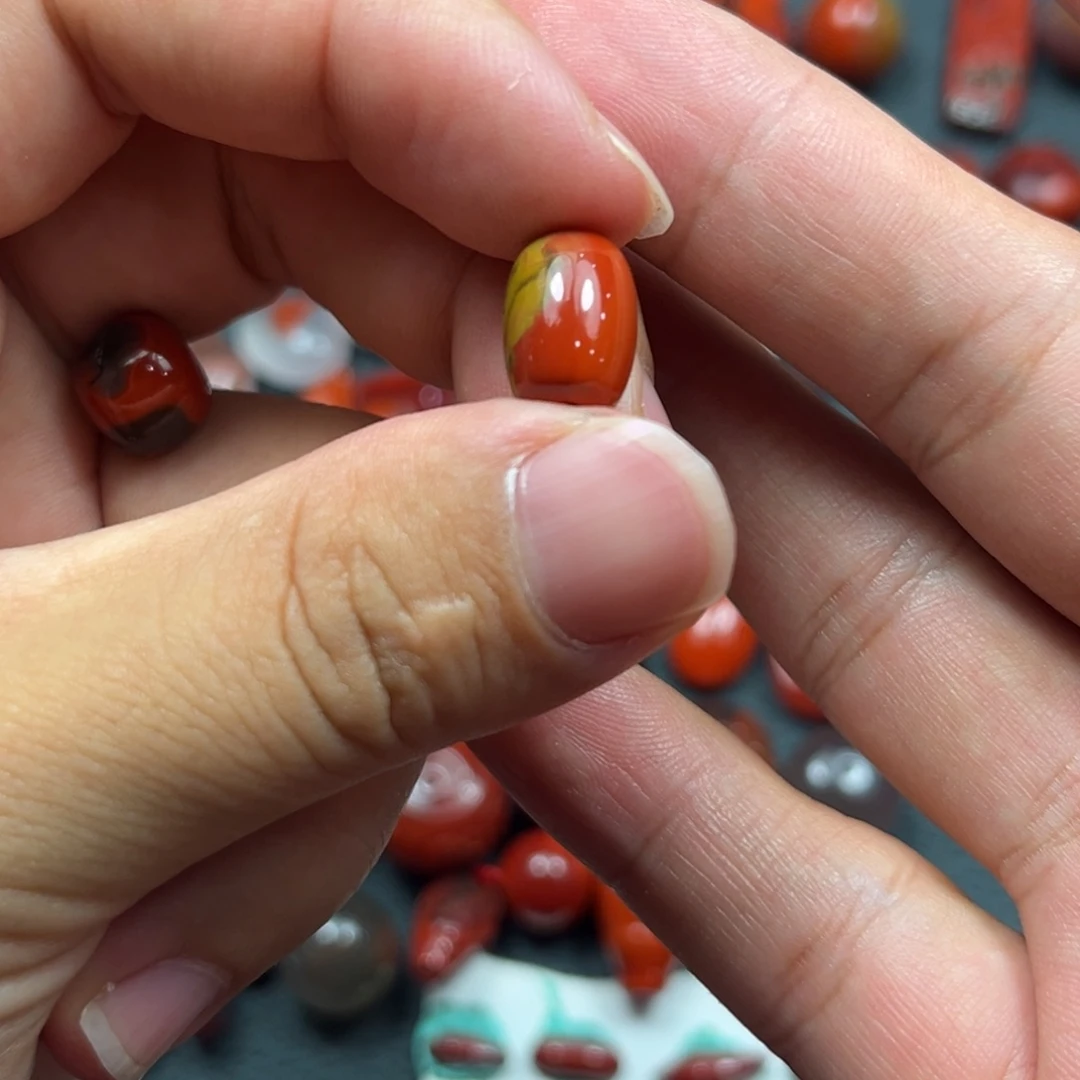 打***滚未镶嵌珠南红玛瑙