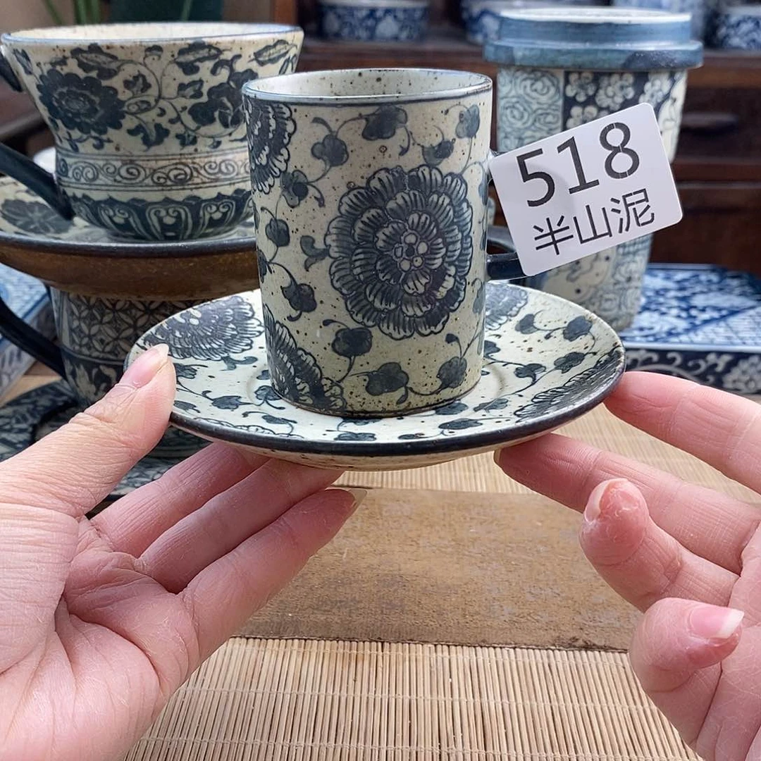 手工手绘青花陶瓷