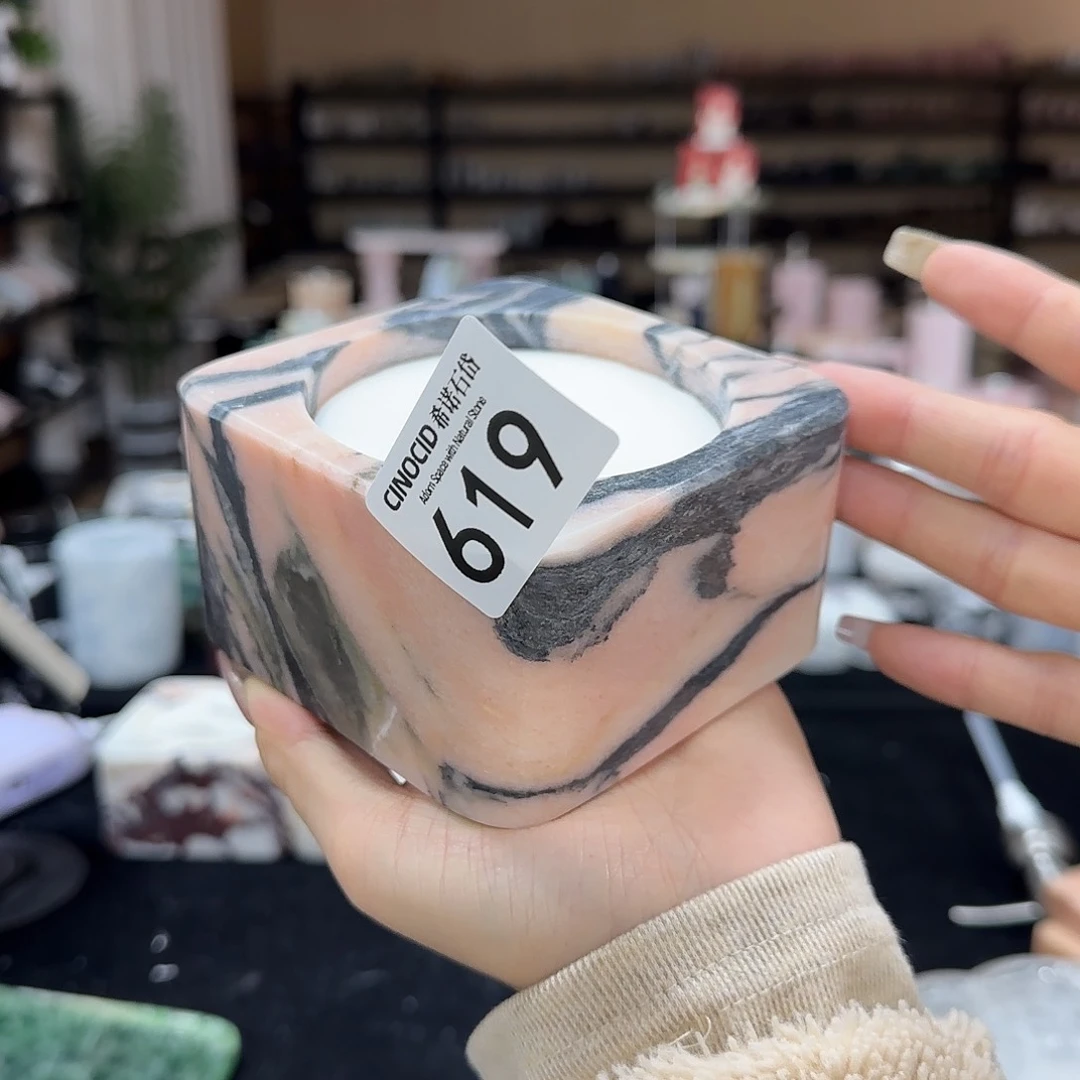 619烟粉大唱片烛台