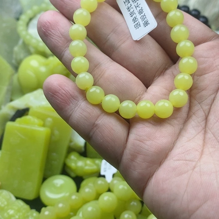 丑***乖石材新疆若羌手串卡8