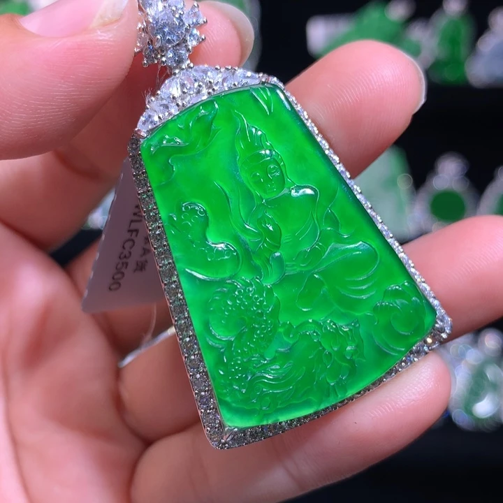 【闪购商品】颈饰银S925镶嵌翡翠天然翡翠