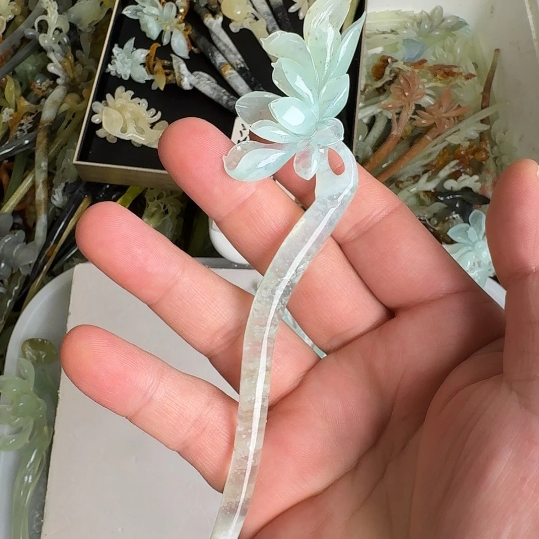 蛇纹石玉未镶嵌发饰