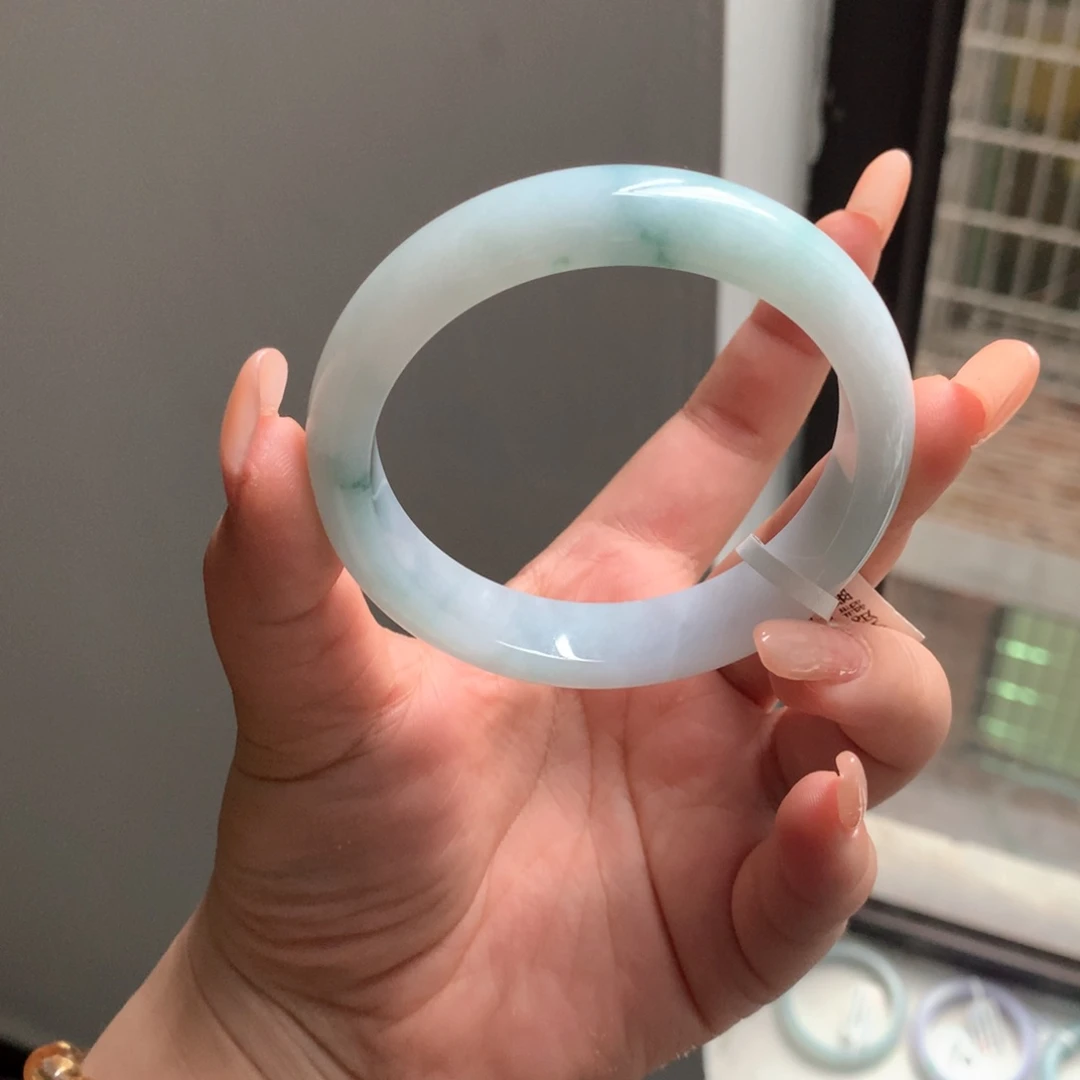 翡翠手镯未镶嵌23 57飘花正圈