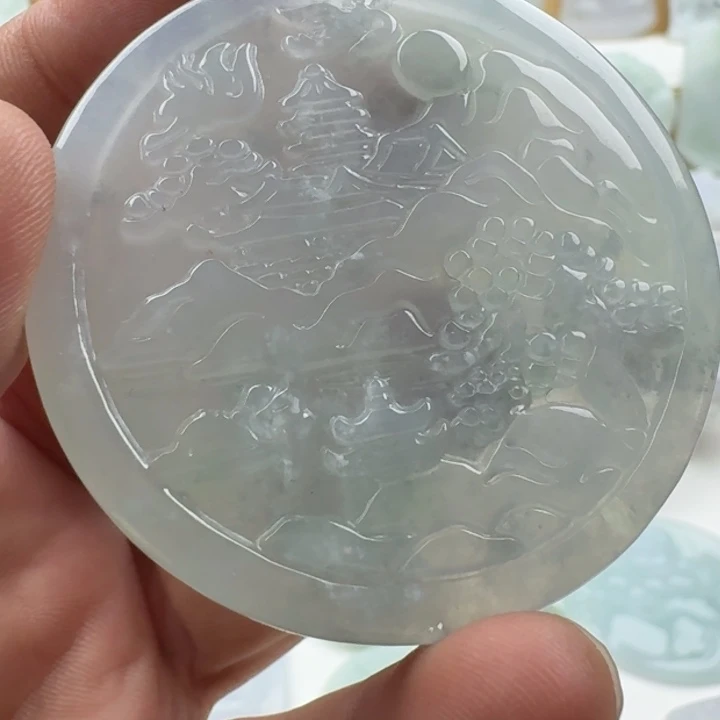 翡翠未镶嵌颈饰天然缅甸A货翡翠