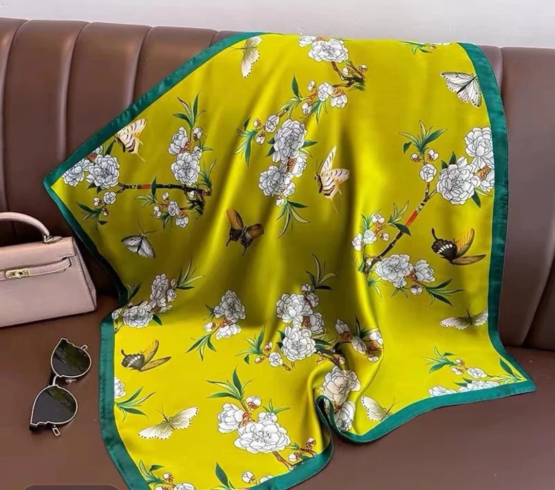 蝴蝶绿方巾65丝巾