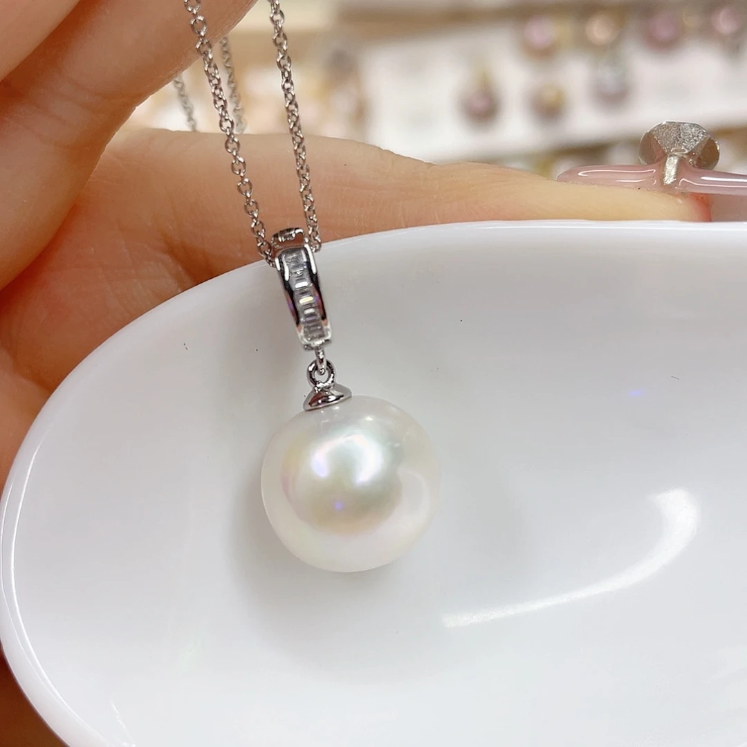 淡水珍珠未镶嵌吊坠(赠链)