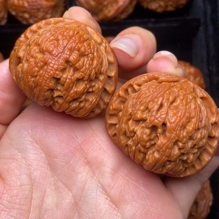 文玩核桃吊坠秦岭核桃