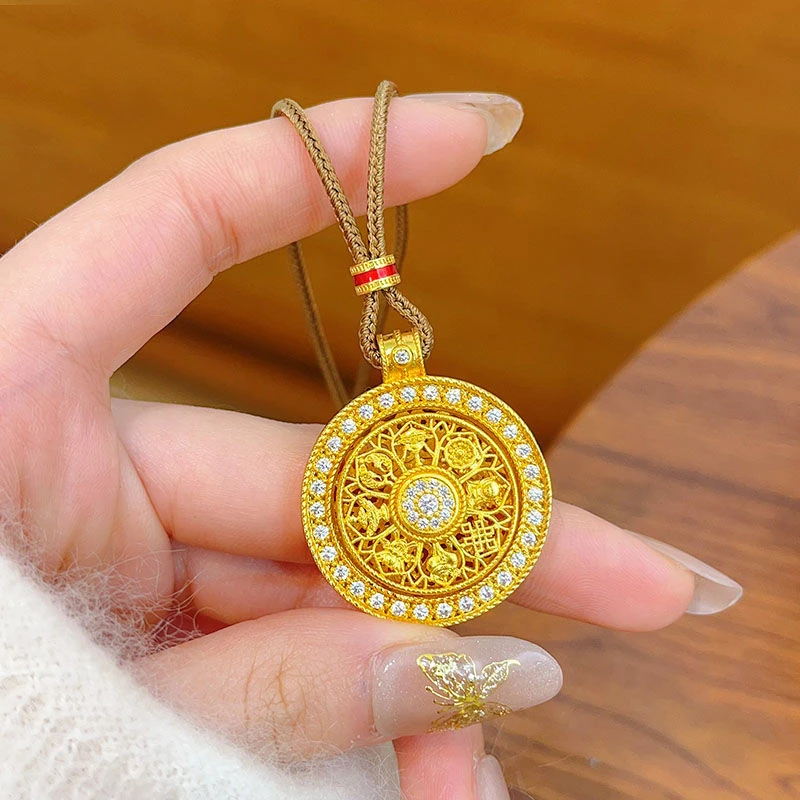 合金项链 韦雪同款金色点钻八宝罗盘吊坠金色吉祥圆盘毛衣链女
