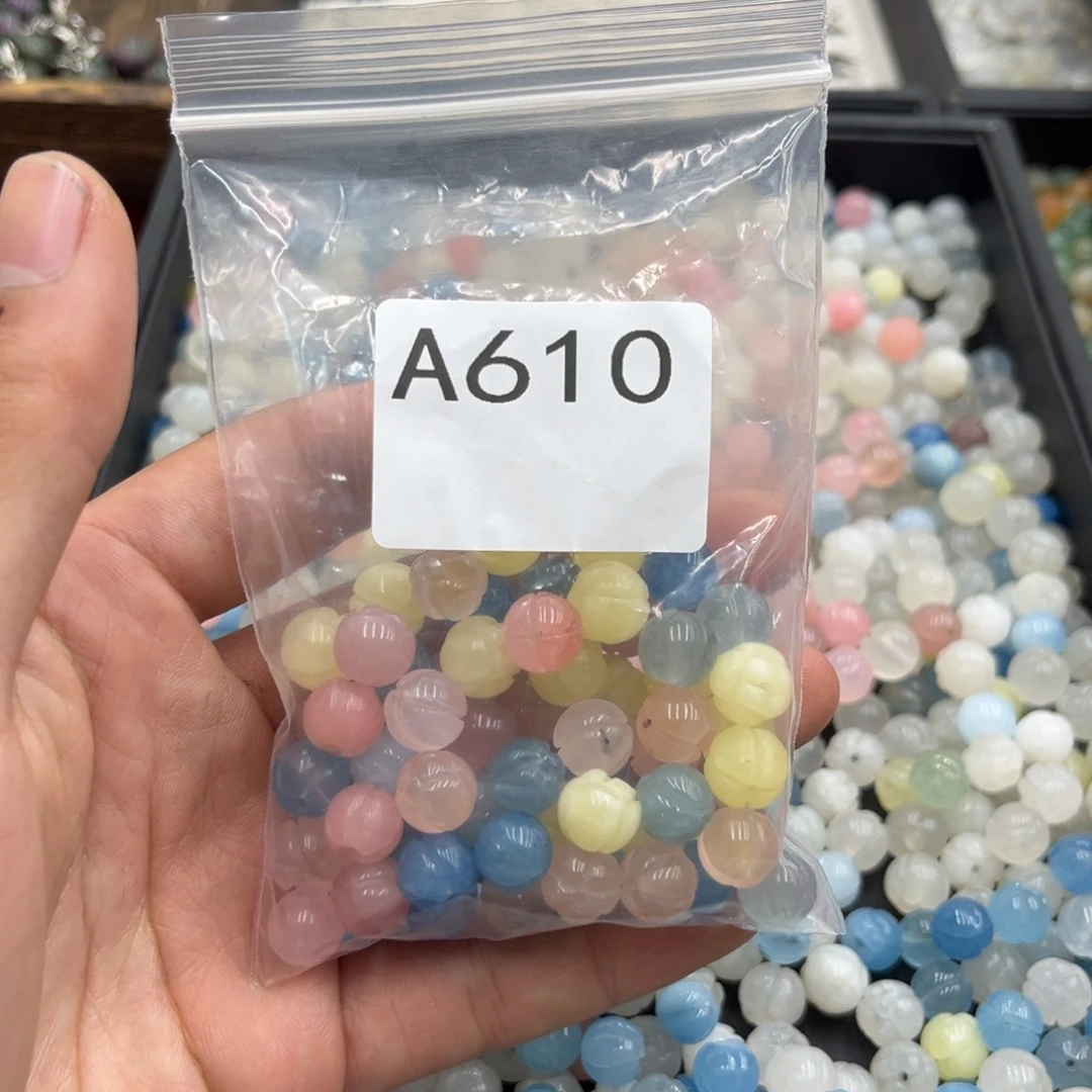 宸***睿玛瑙/玉髓合金颈饰