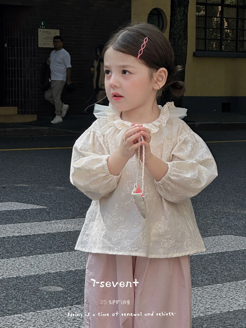 七seven原创品牌童装白色娃娃衫粉色裤子两件套
